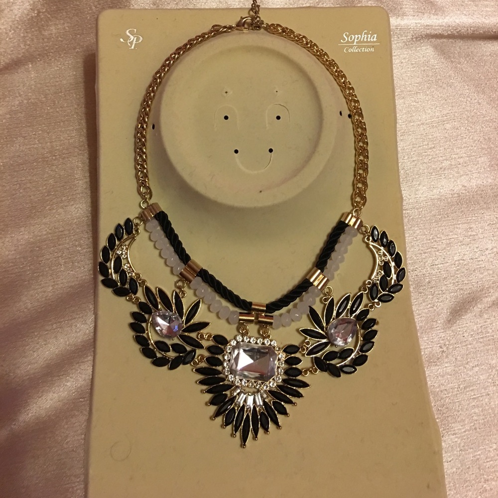 Necklace - Picture 4 of 4
