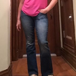 Clearance! Gap boot cut women's jeans - like new