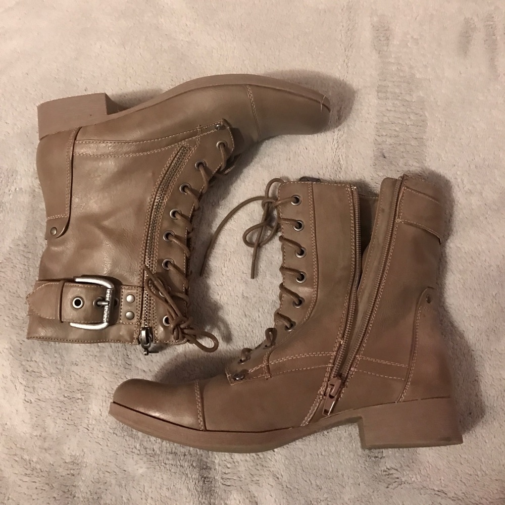 GUESS combat boots