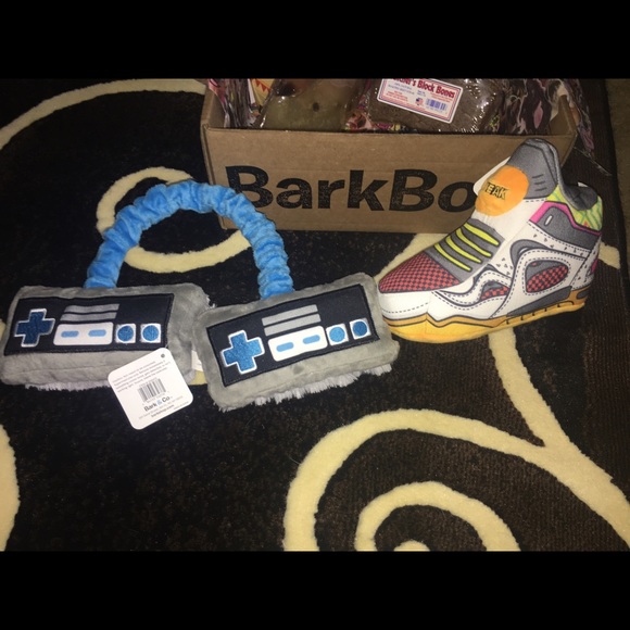 Bark Box - Picture 2 of 6