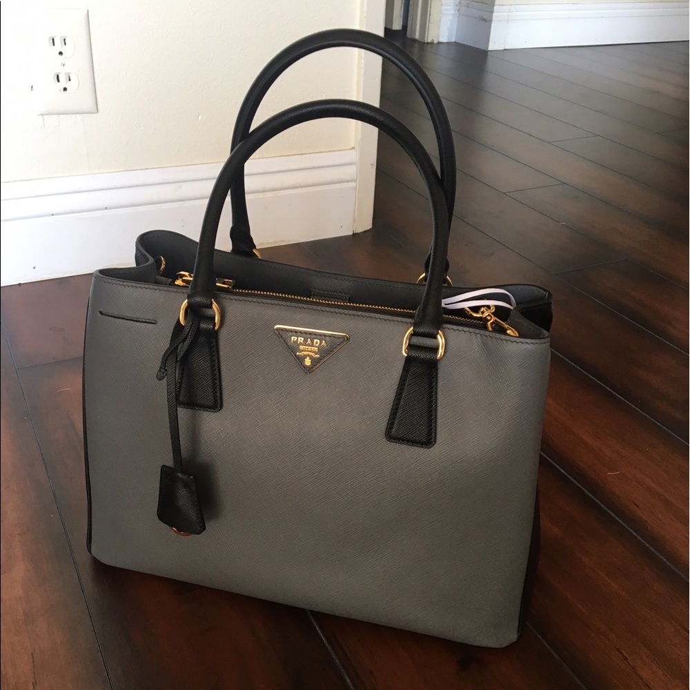 AUTHENTIC Prada Saffiano Leather Tote