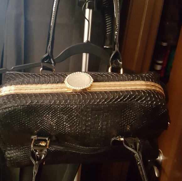 Classy Stud Top Handbag - Picture 3 of 4