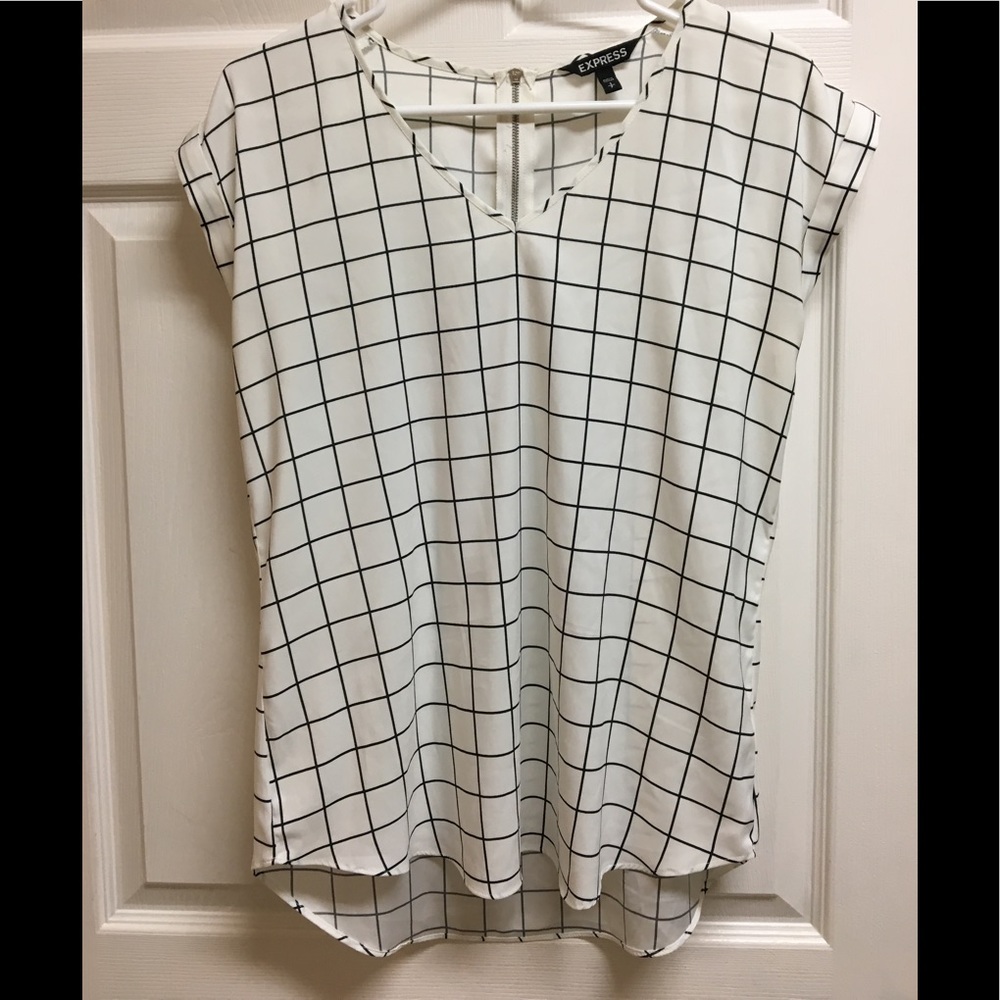 Express black and white blouse