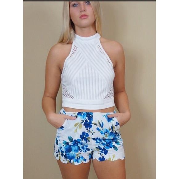 Floral Print Shorts - Picture 2 of 4