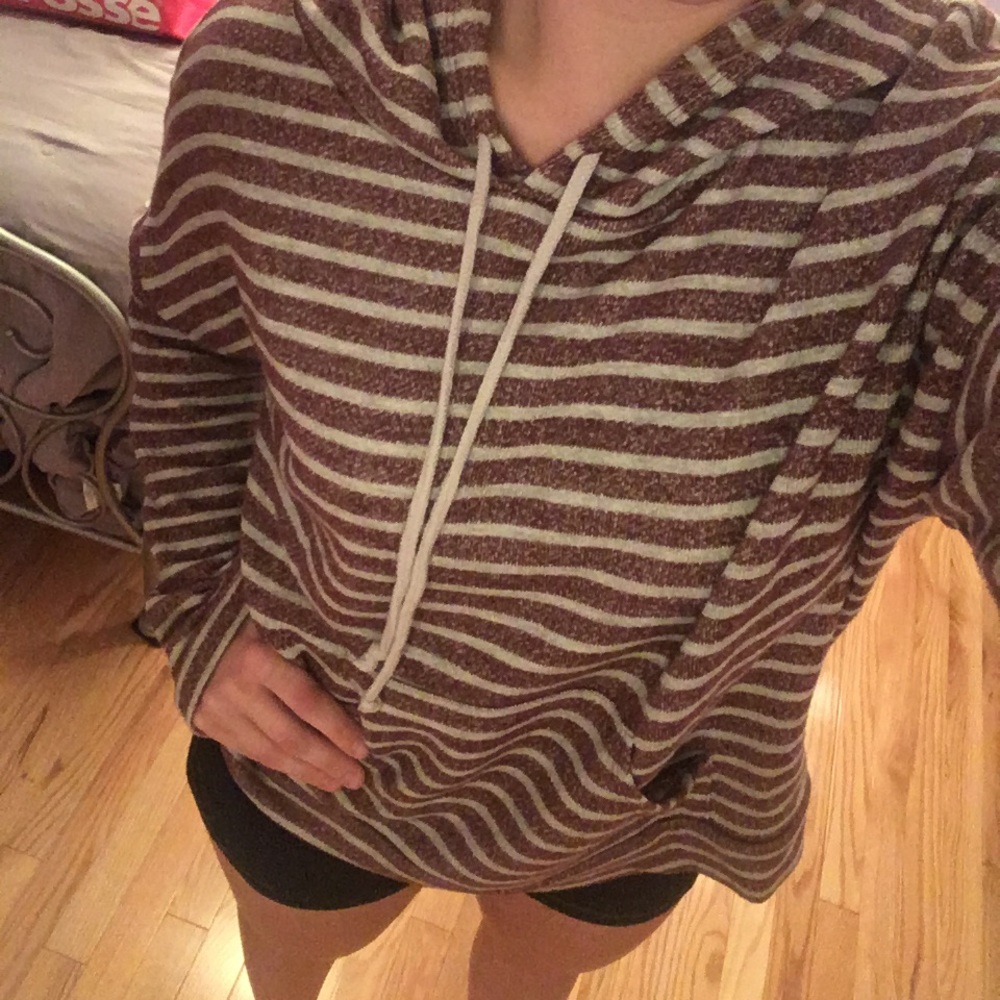 Forever 21 Sweatshirt