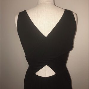 SALE!!!💖Criss Cross Back LBD💖