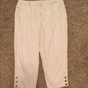 Linen Capris