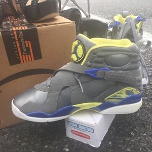 Air Jordan Retro 8's