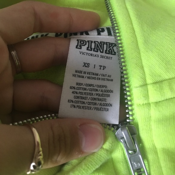 VS Pink Half-Zip - Picture 5 of 5