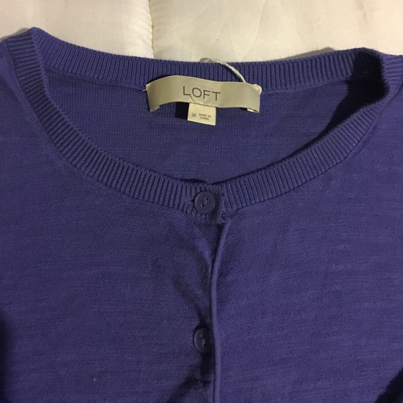 Loft sz Medium purple sweater. Good shape - Picture 2 of 3