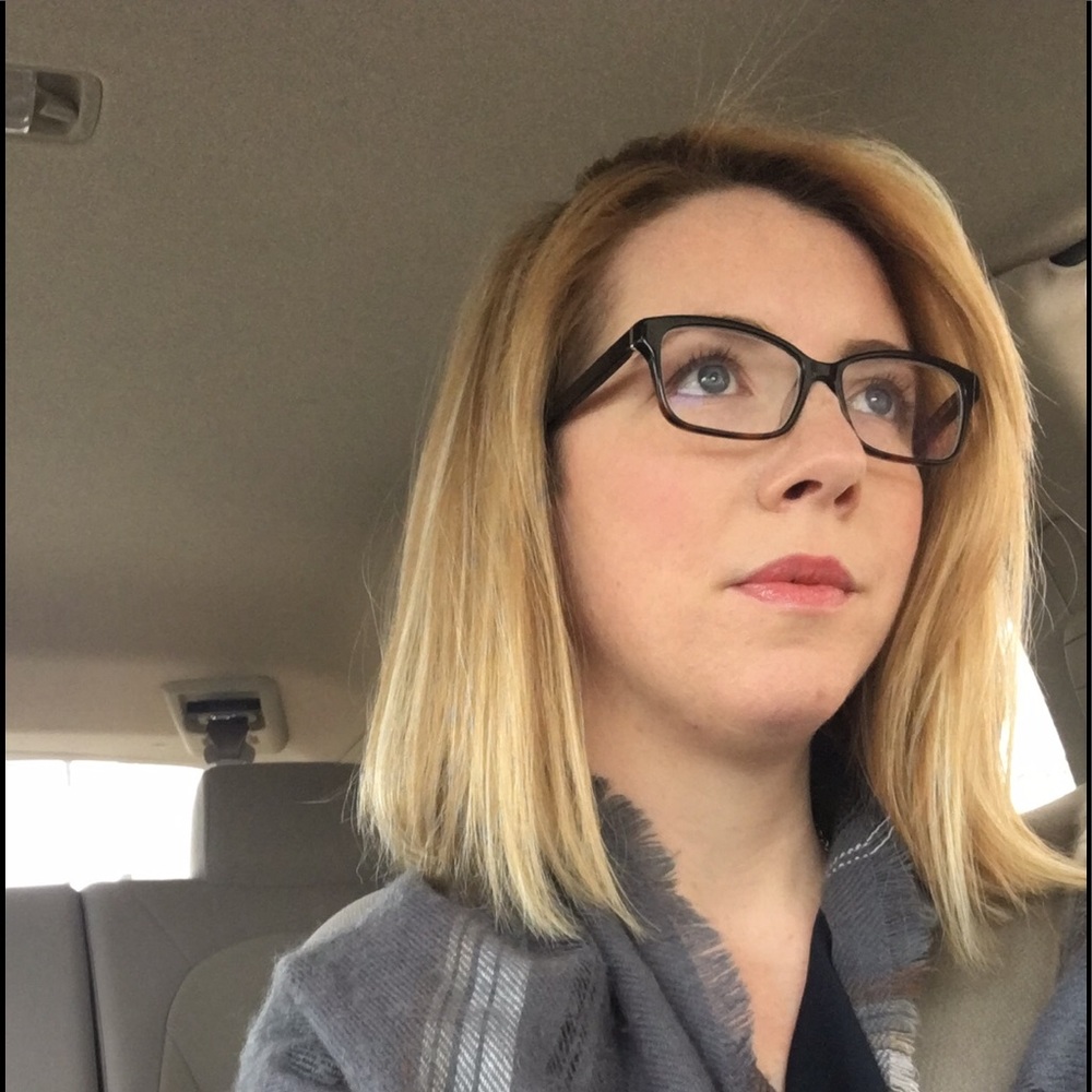 Meet your Posher, Christin