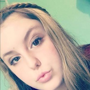 Meet your Posher, Paige