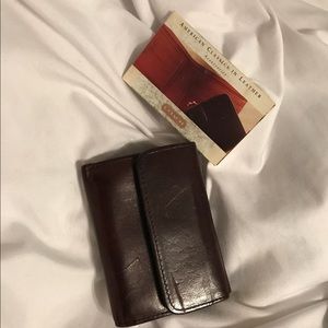 Vintage worn leather coach wallet (1995)