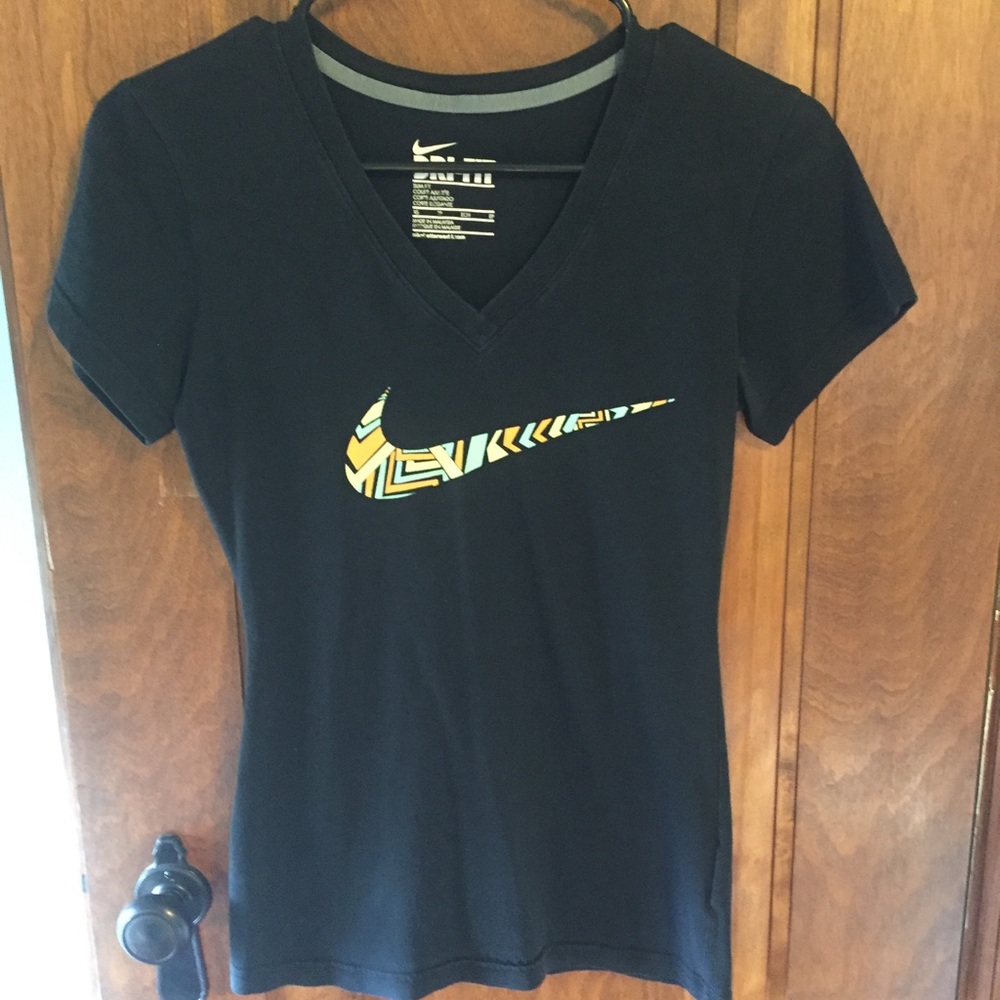 Nike dri fit t shirt