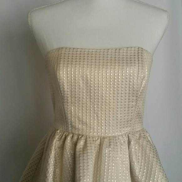 2. 🔥Keepsake The label  dress in Metallic Rose Gold - Picture 5 of 7