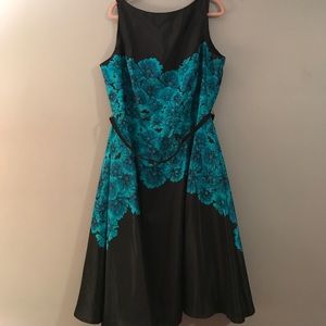 Dress Barn A-Line Dress w Matching Belt