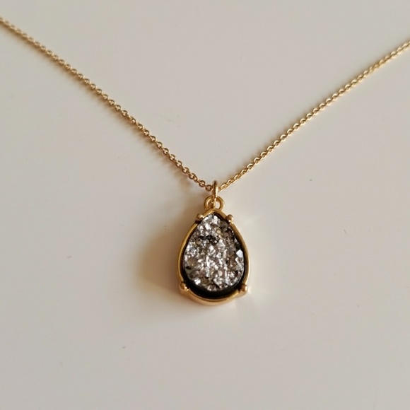 Teardrop druzy necklace with black choker - Picture 2 of 4