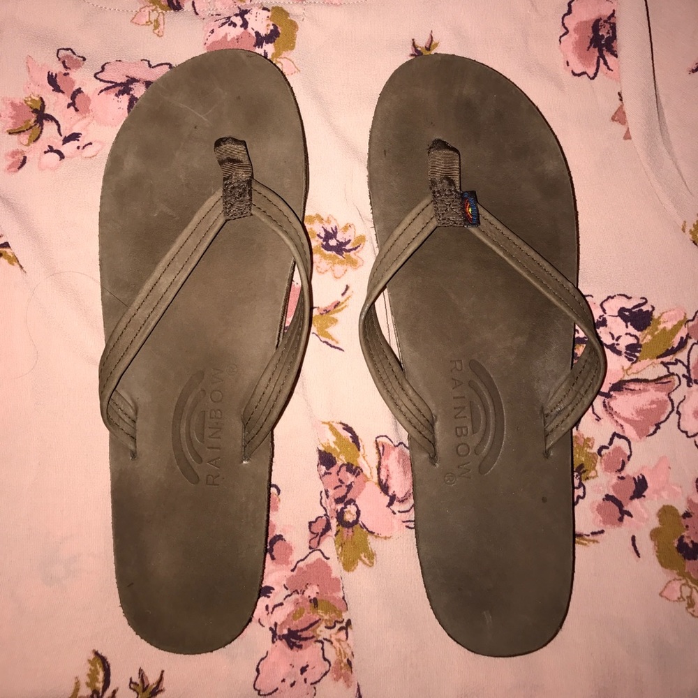 New rainbow brand sandals!