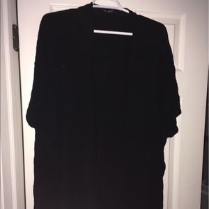 Black short sleeved kimono