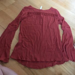 Bell sleeve blouse