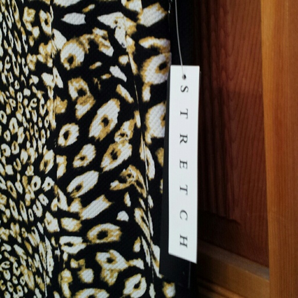 ILE ANIMAL PRINT DRESS W/BORDER SZ 14 - Picture 7 of 7