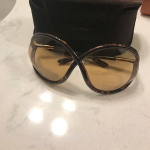 Tom ford tortoise oversized glasses
