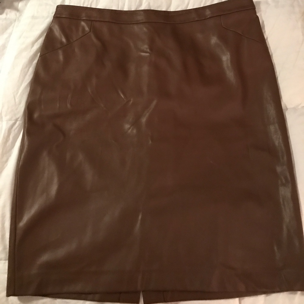 Roz & Ali dark brown faux leather pencil skirt