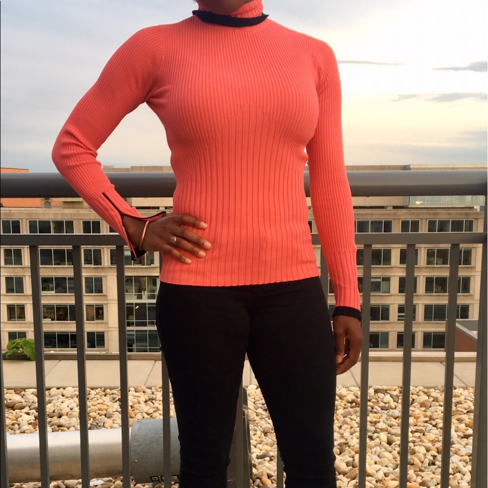 Caché pink and black trim turtle neck!