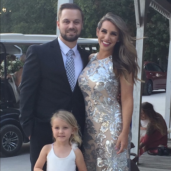 Meet your Posher, Gabrielle - Picture 4 of 4