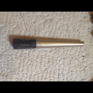 Black liquid eye liner