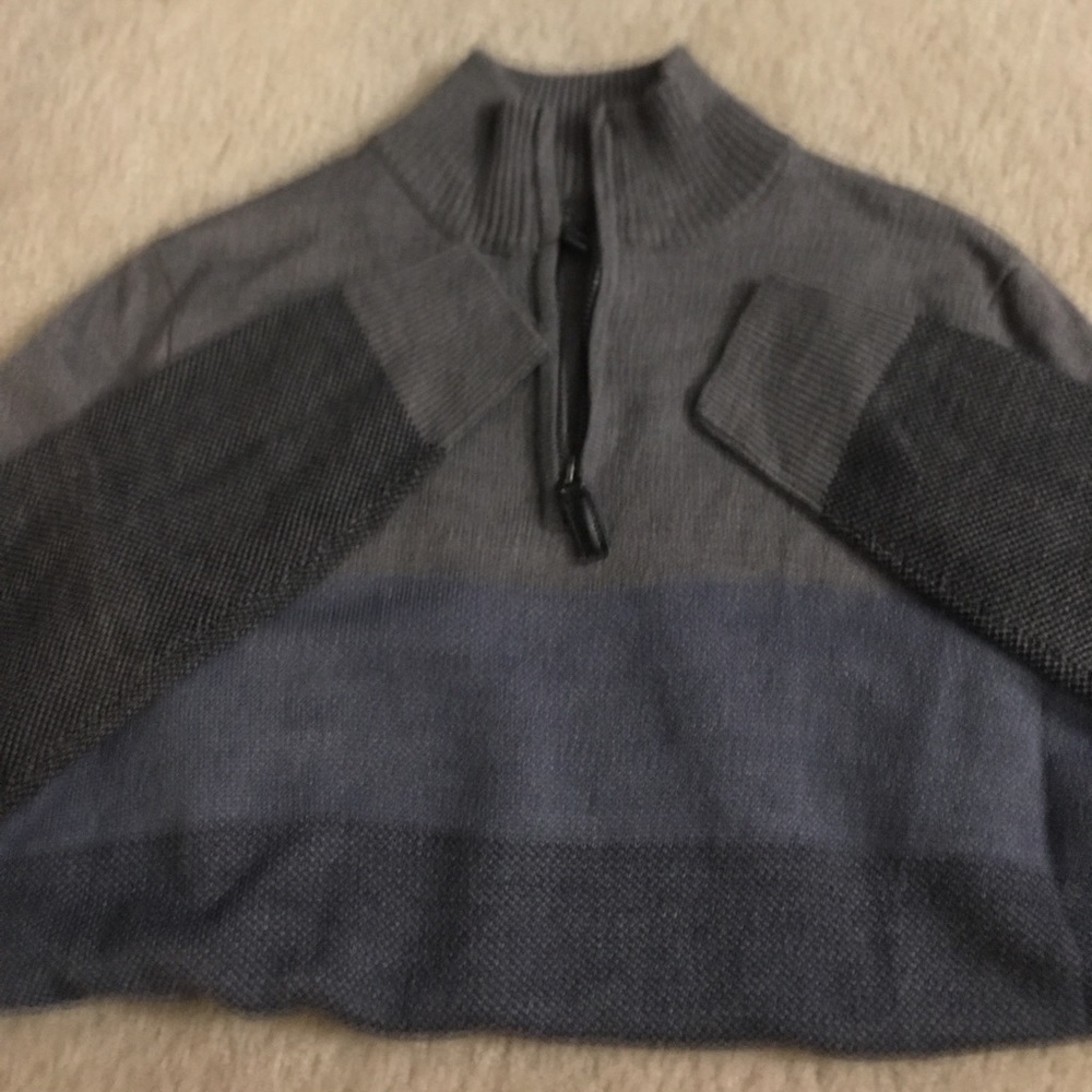Men's long sleeve sweater.