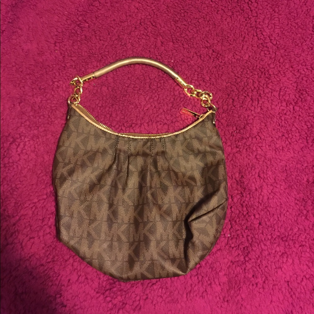 Micheal Kors small satchel