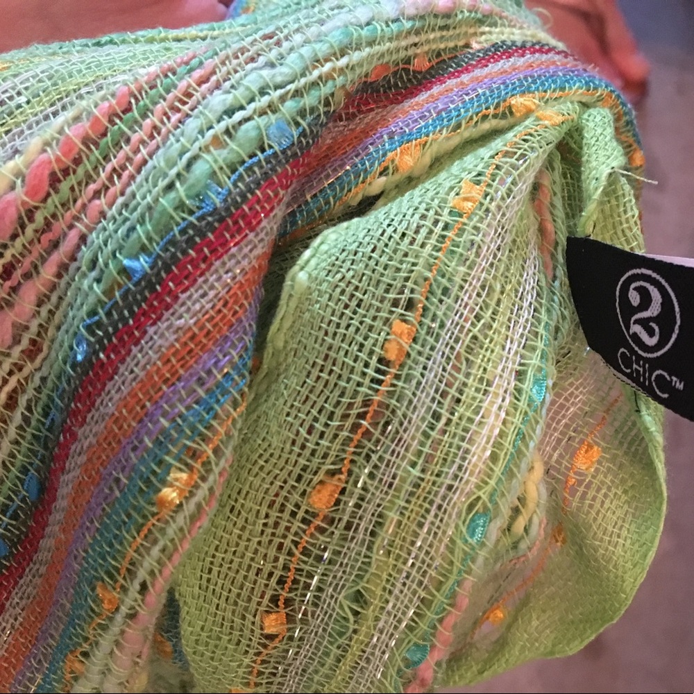 2Chic Green Multicolored Scarf