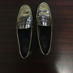 Cole Haan Gold Pinch Penny Loafers Size 8