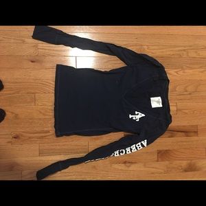 Abercrombie & fitch top