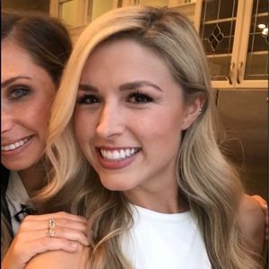 Meet your Posher, Aubrie