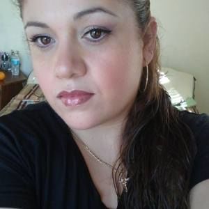 Meet your Posher, Ely