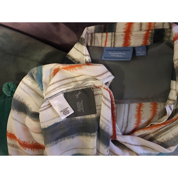 Top - Picture 4 of 4