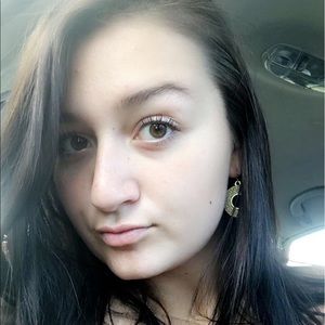 Meet your Posher, Lauryn