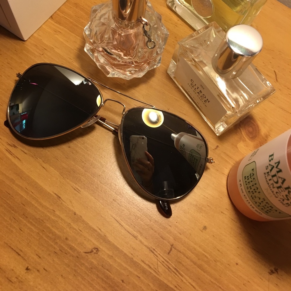✨AE MIRROR AVIATORS✨