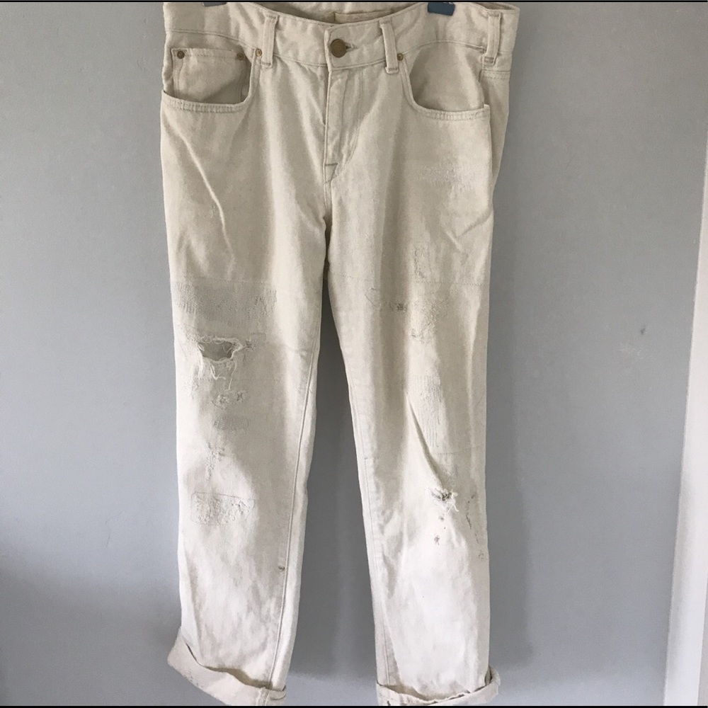 Zara distressed white boyfriend jeans