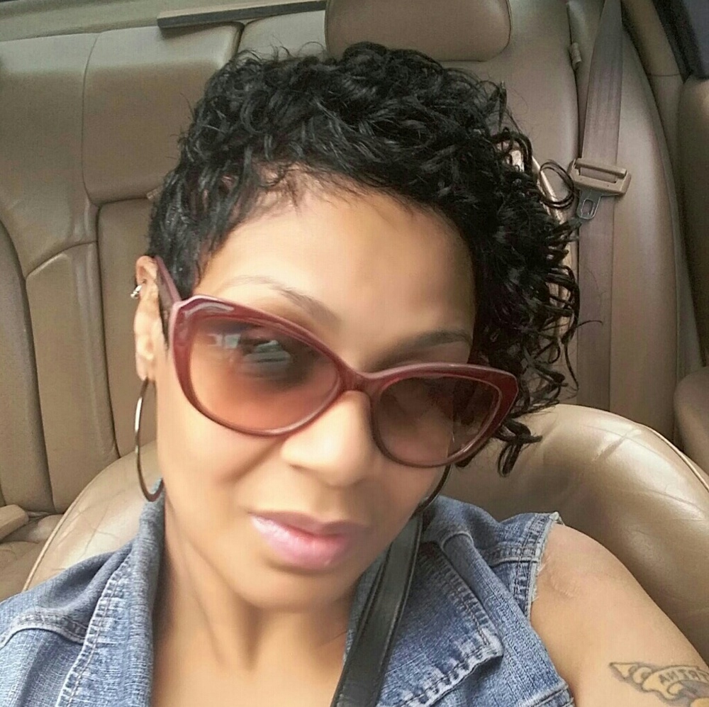 Meet your Posher, Katrina