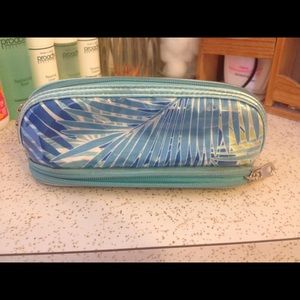Make up bag