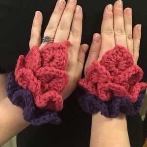 Cosplay slave bracelets / hand warmers