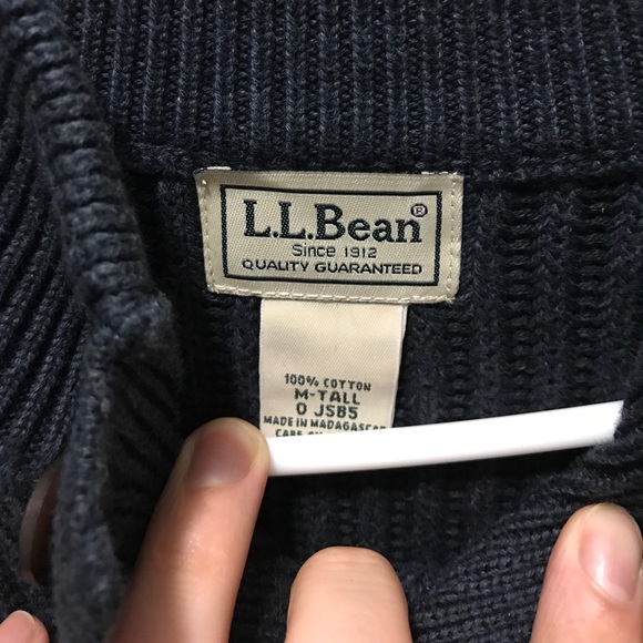 LL BEAN Blue Sweater - Picture 2 of 3