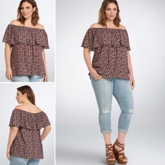 torrid Tops - SOLD!! I NWT Torrid Floral Ruffle Top