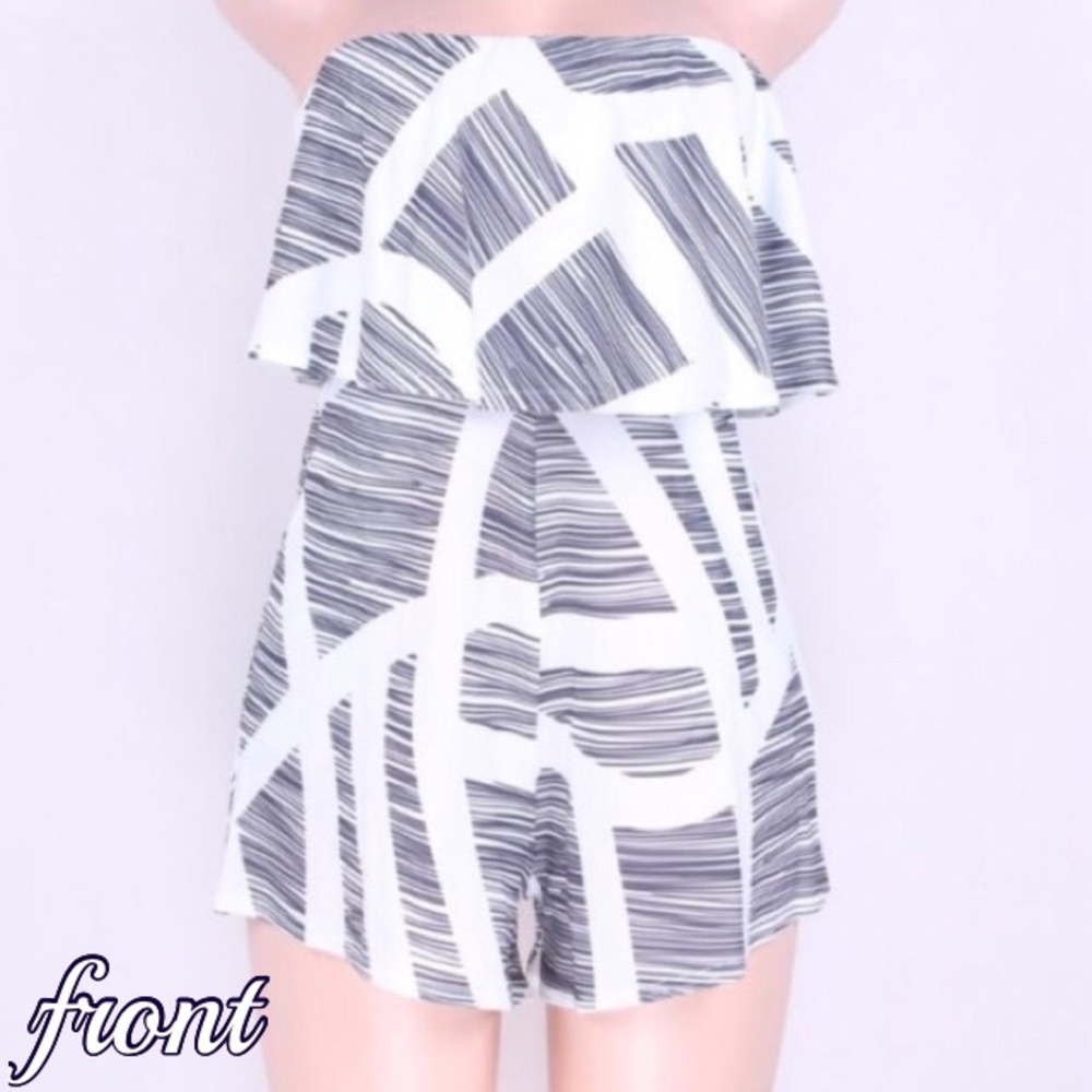 🆕 AVERY Strapless Romper - Picture 6 of 8