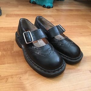 Doc marten look a-likes Mary Janes