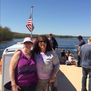 Meet your Posher, Heather