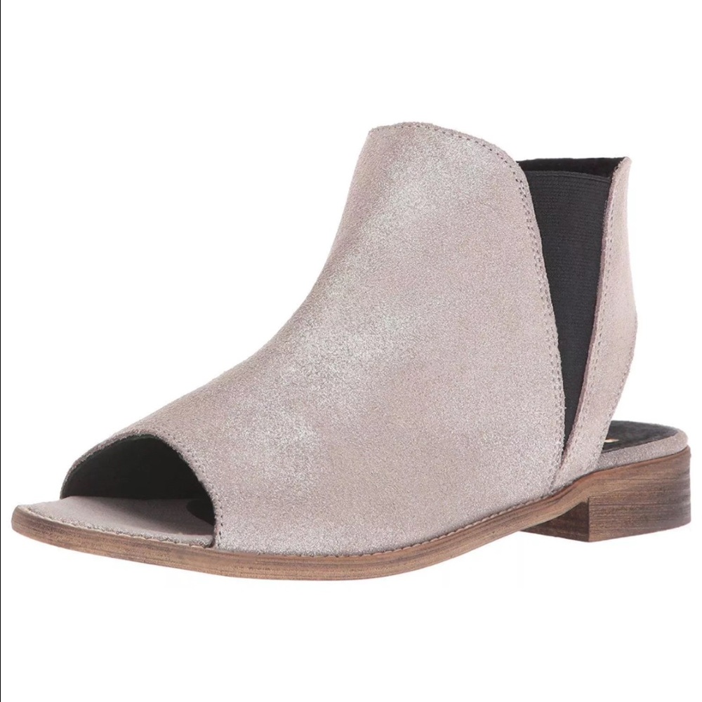 Pewter Leather Ciara Sandal Musse & Cloud